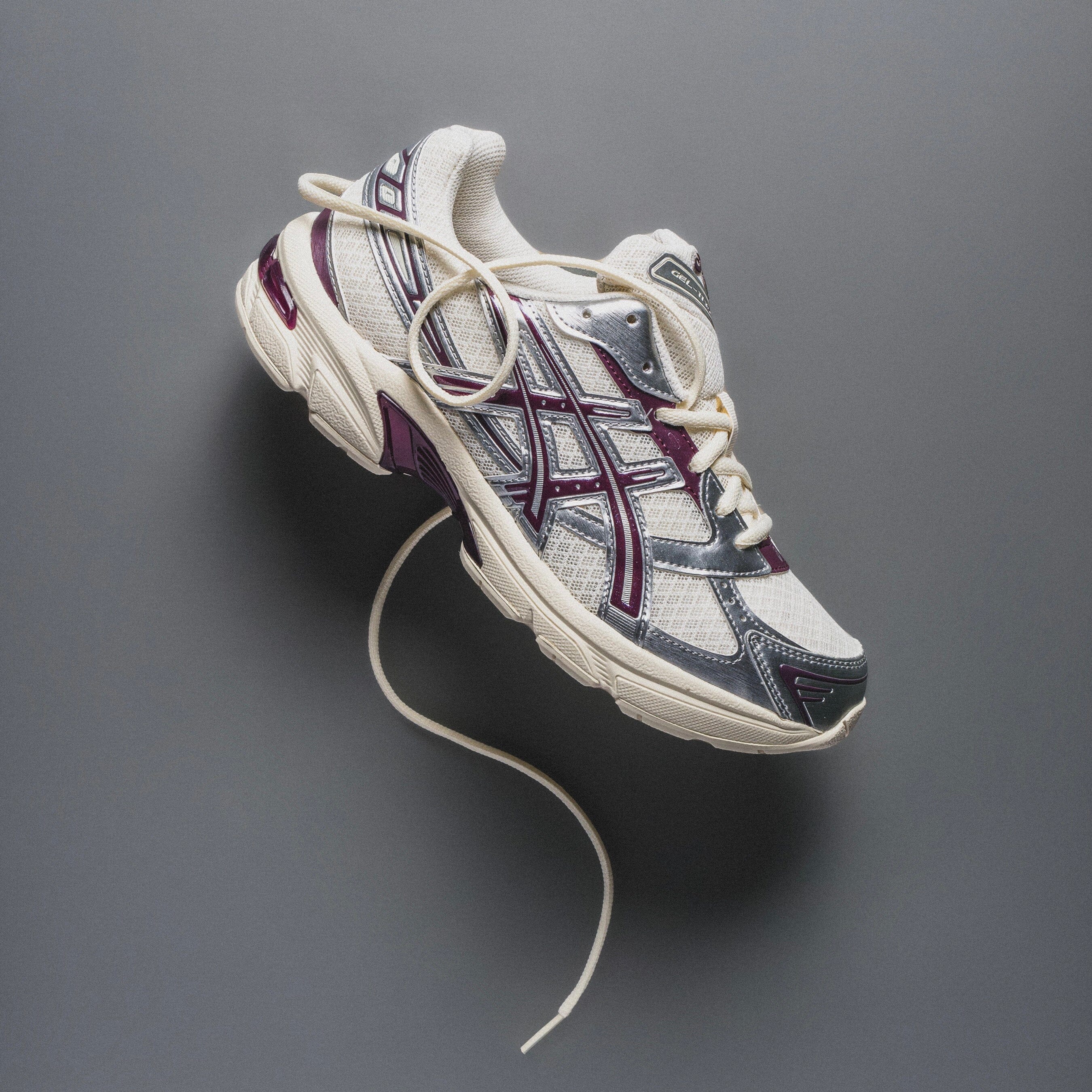 MENS ASICS | Gel-1130 (Cream/Beniimo Burgundy) - Image 3