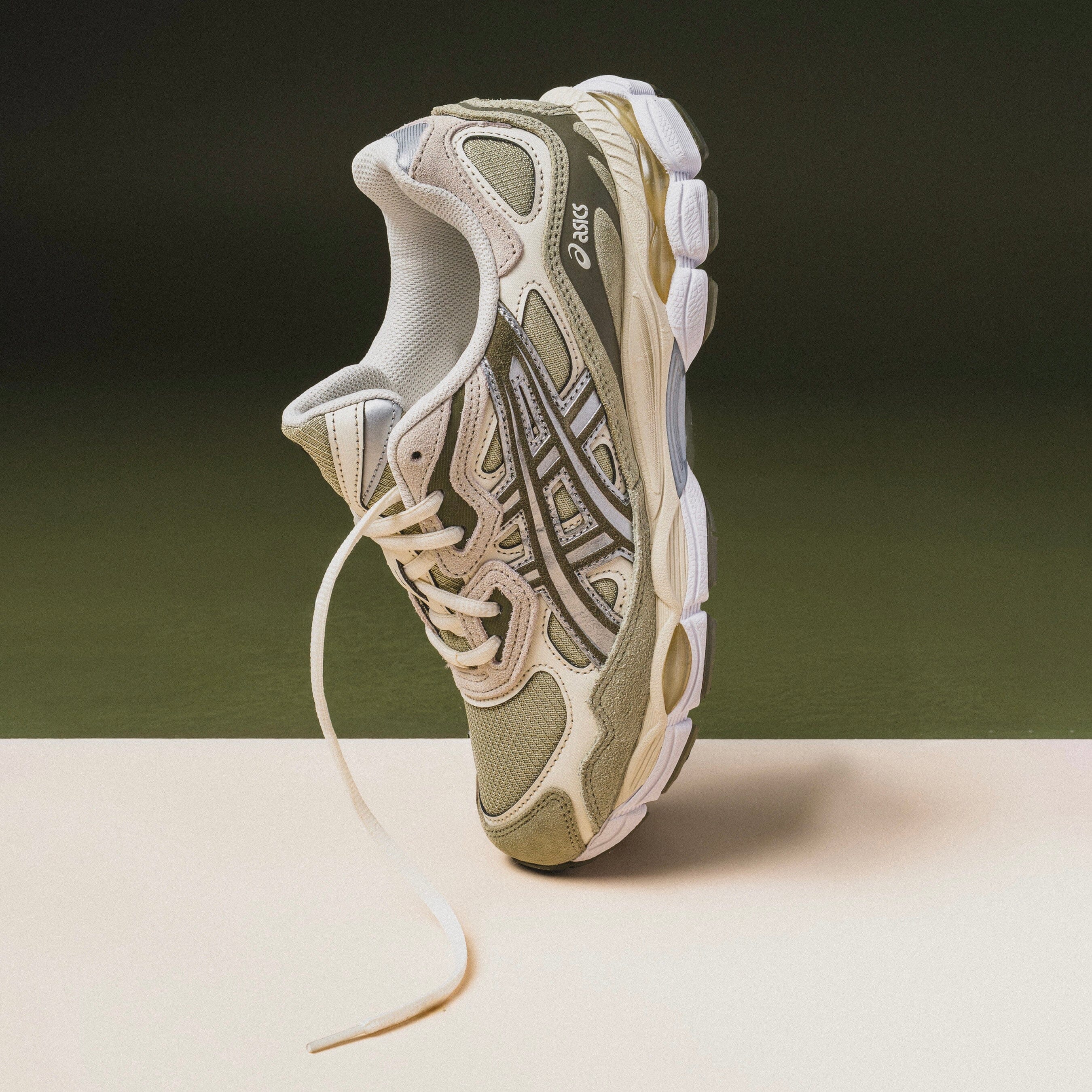 MENS ASICS | Gel- NYC (Khaki/Pure Silver) - Image 2