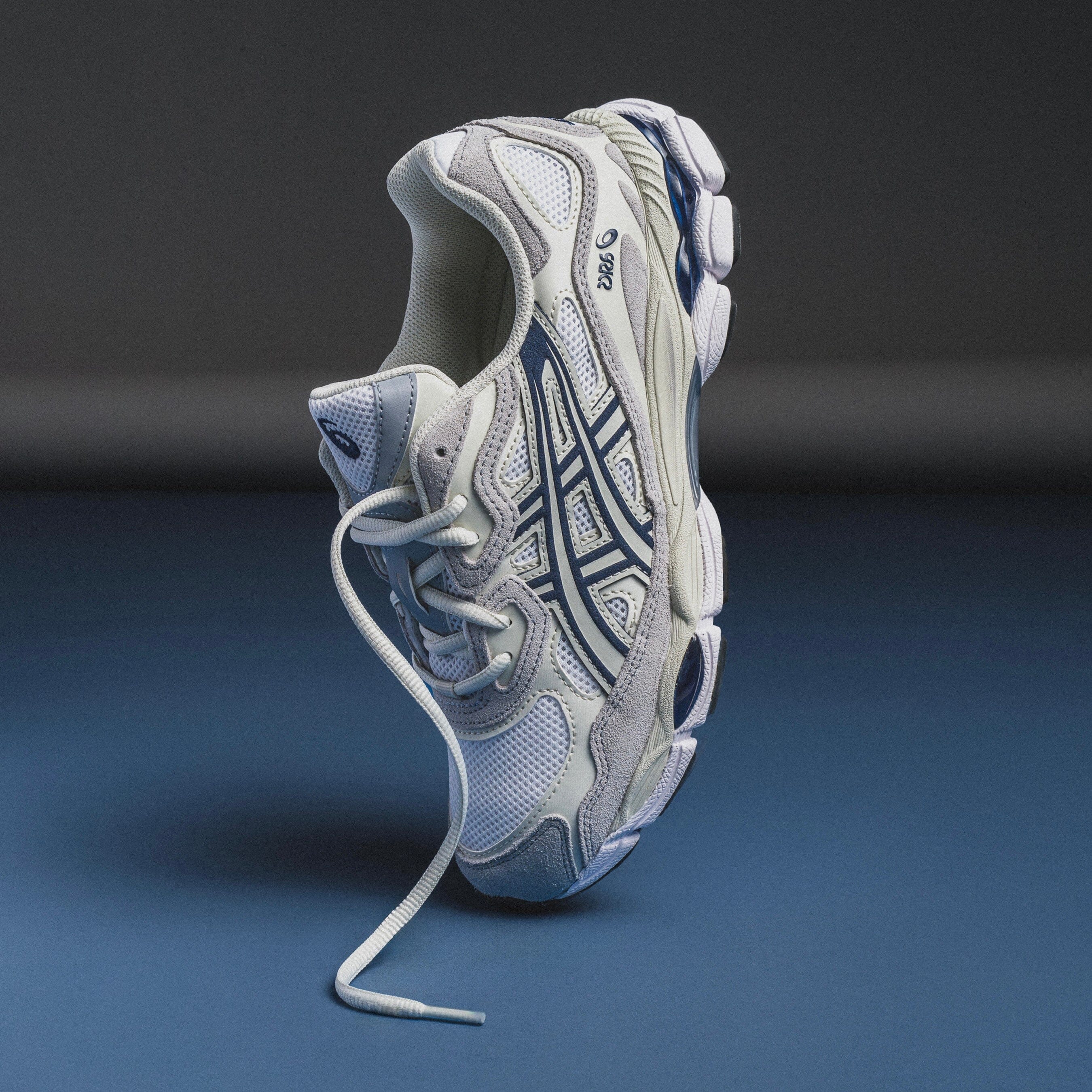 MENS ASICS | Gel- NYC (White/Midnight) - Image 2