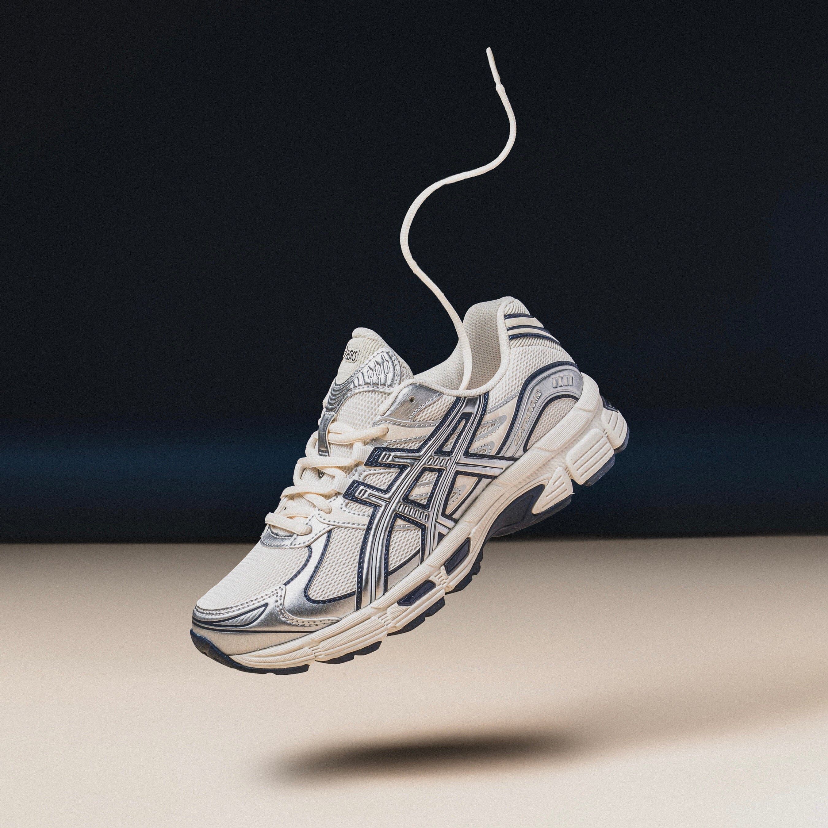 MENS ASICS | Gel-Stratus MC (Cream/Pur Silver) - Image 3