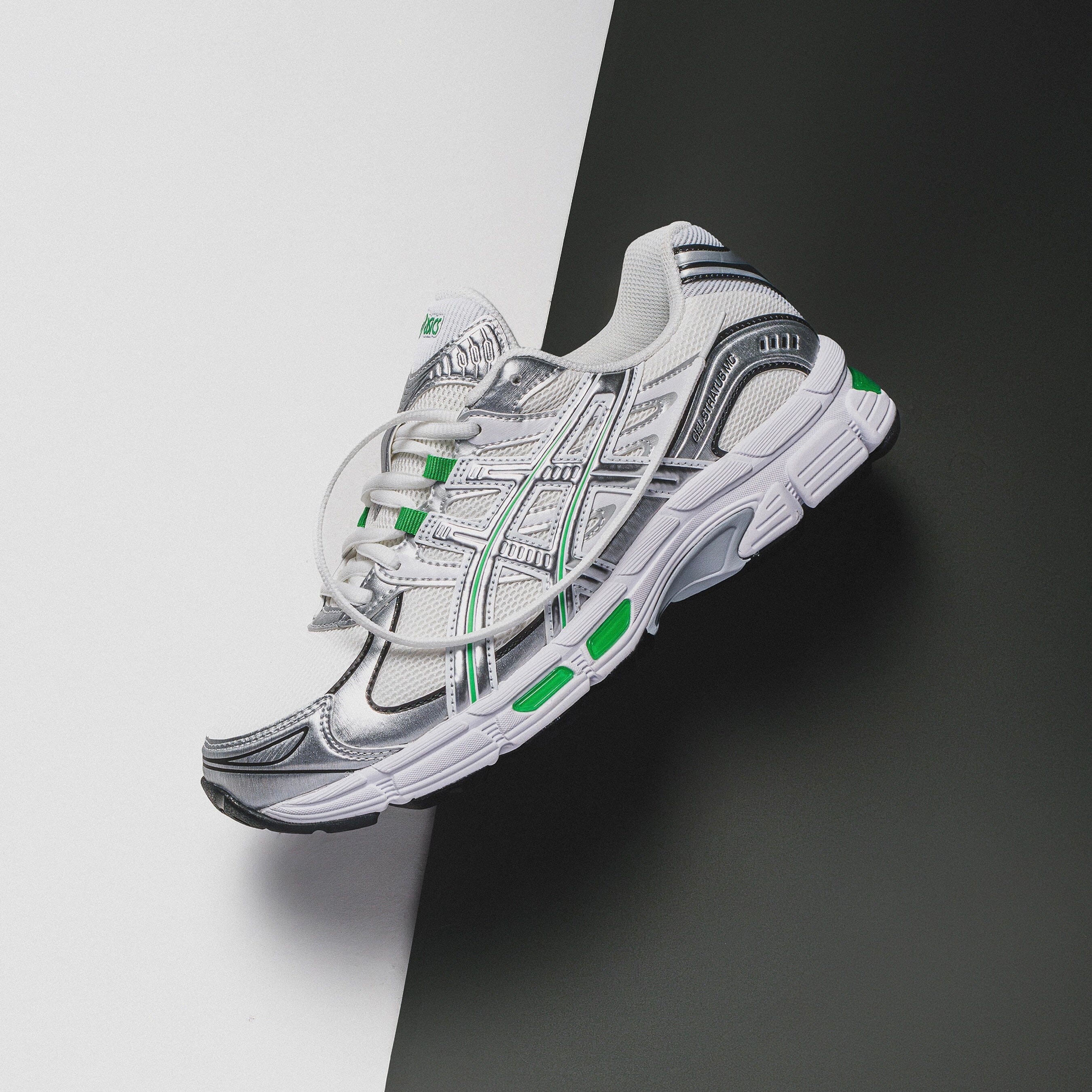 MENS ASICS | Gel-Stratus MC (White/Cilantro) - Image 3