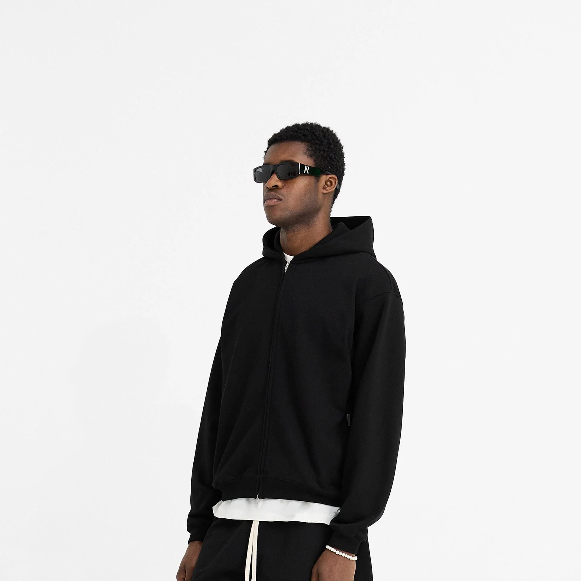 Represent | Initial Boxy Zip Through Hoodie "Black"